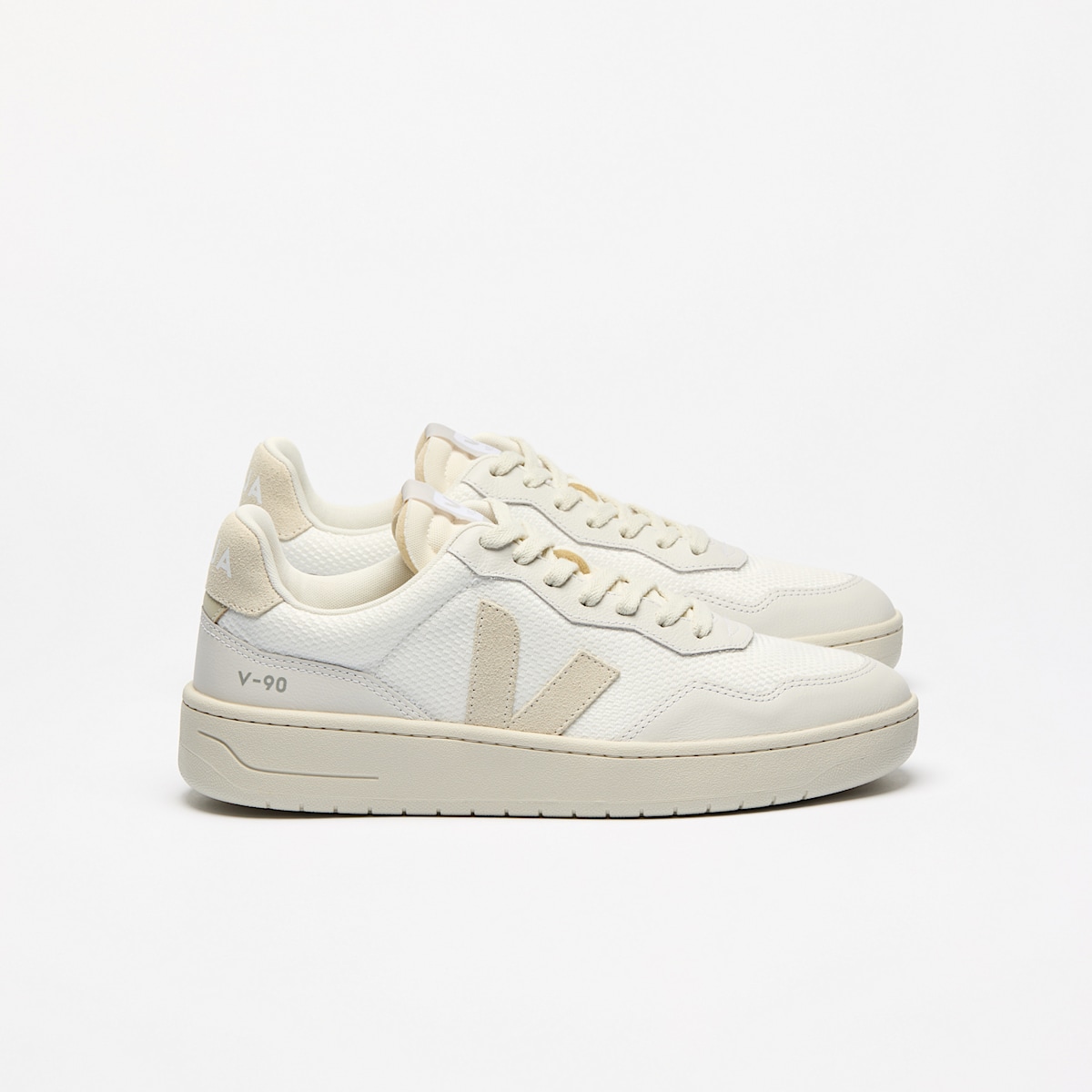 V-90 B-MESH WHITE PIERRE