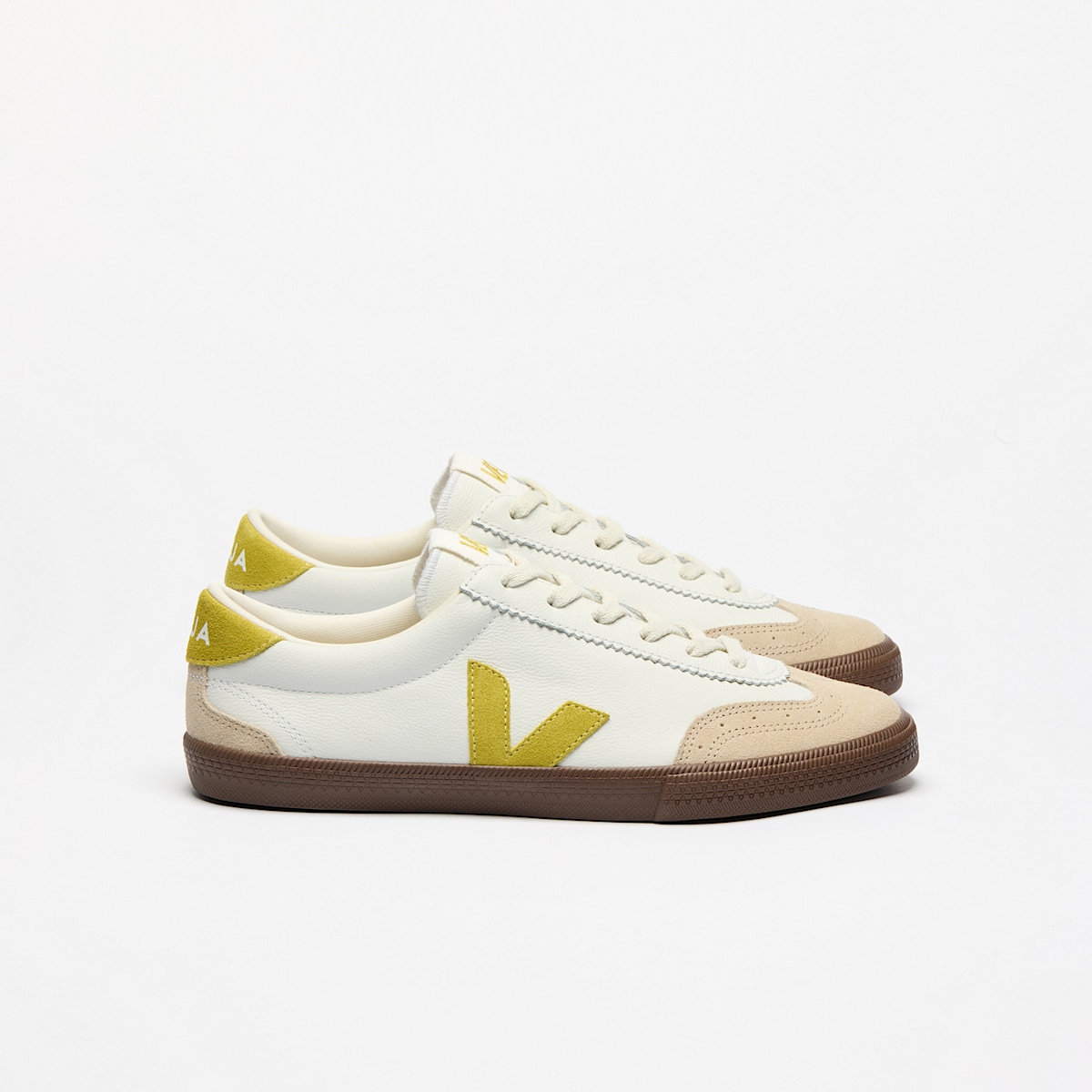 VOLLEY LEATHER WHITE LIQUOR BARK
